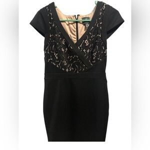 Adrianna Papell black dress with lace pattern short sleeve size 4 womens